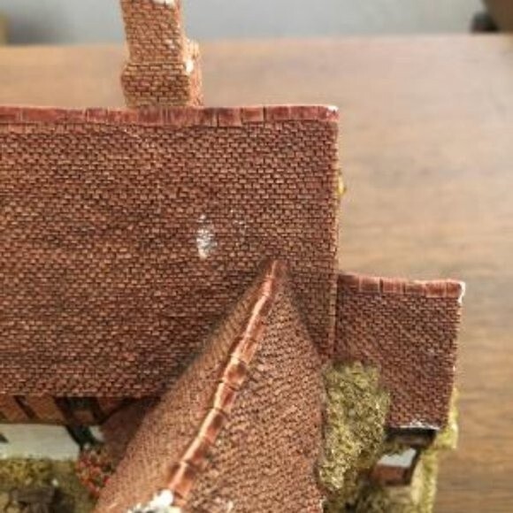 CROWN INN BY LILLIPUT LANE - Picture 7 of 7